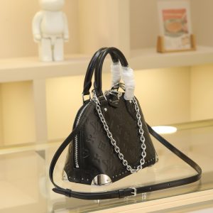 Alternative view of 19 x 11 x 22 cm (height x width x length)